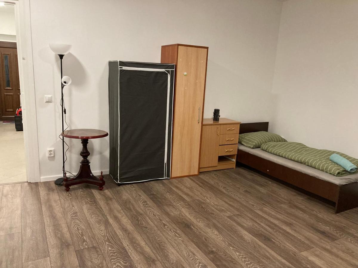 Roland Apartment Zuglo 2 Budapest Eksteriør billede
