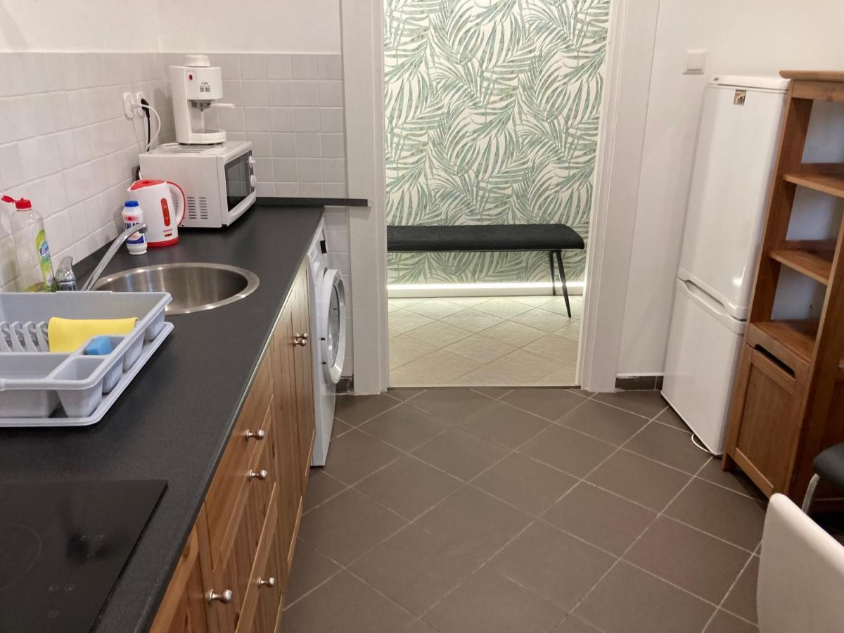 Roland Apartment Zuglo 2 Budapest Eksteriør billede